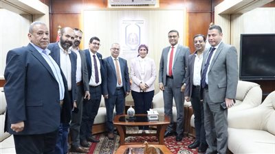 وفد الكنيسة الإنجيلية يهنئ رئيس جامعة الأقصر بعيد الفطر المبارك