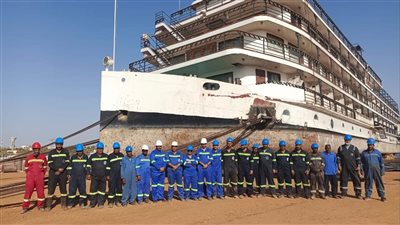 الشركة البورسعيدية تطلق أعمالها لإصلاح الفنادق العائمة جنوب مصر