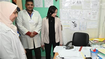 محافظ البحيرة تفاجئ وحدة صحة الأسرة بقرية الجدية برشيد 