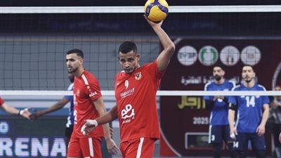 لاعب طائرة الأهلي : التتويج بالدوري نتاج مشوار كبير 