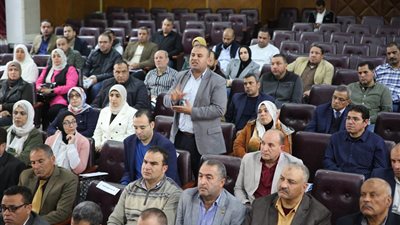 تنفيذى كفر الشيخ يناقش موضوعات وقرارات خدمية وتنموية