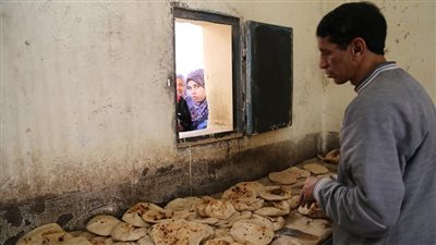 مخابز قنا تعود إلى العمل بمواعيدها في عيد الفطر المبارك 