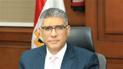 محافظ الجيزة: وقف إجازات الأطباء البيطريين وتكثيف الحملات خلال عيد الفطر المبارك