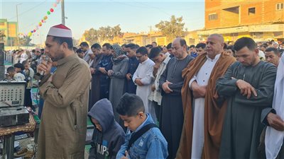 وسط أجواء احتفالية.. الآلاف يؤدون صلاة عيد الفطر بالفيوم