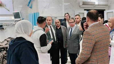 عميد طب القاهرة يتابع العمل في مستشفيات قصر العيني خلال عيد الفطر