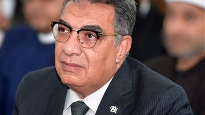 السبت المقبل.. محافظ الدقهلية يتلقي العزاء في وفاة السكرتير العام 