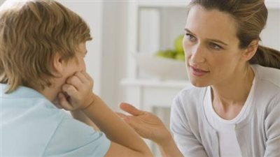  10 طرق للتعامل مع الكذب عند الأطفال بشكل تربوي