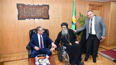 محافظ الفيوم يستقبل المهنئين بعيد الفطر المبارك