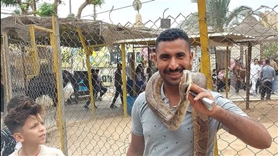 إقبال ضعيف على الحدائق.. المواطنون يواصلون الاحتفال بعيد الفطر لليوم الثاني 