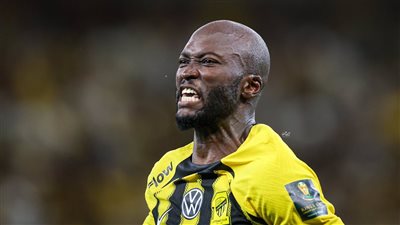 بيريرا يرد على منتقديه بعد ثنائيته في مرمى الشباب