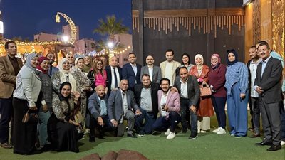 نقيب الصحفيين يلتقي بمحافظ الإسماعيلية ويستعرض برنامجه الانتخابي مع الصحفيين 