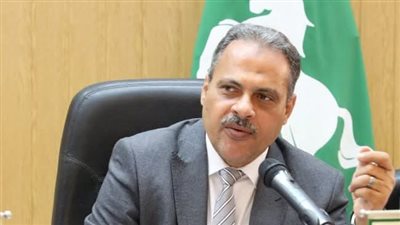 إزالة حالتي تعد على الأراضي الزراعية بالشرقية 