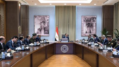 مدبولي يتابع موقف مشروعات المرافق المختلفة لـ