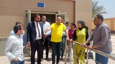 وكيل الوزارةقنا يتفقد مستشفي أبوتشت الجديدة