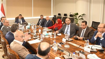 وزير الإسكان يلتقي الشركة السعودية المصرية لتعزيز تسويق مشروعات المدن الجديدة