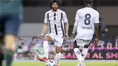 محمد النني ينافس على جائزة جديدة في الدوري الإماراتي