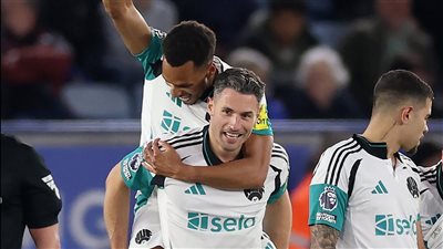 نيوكاسل يكتسح ليستر سيتي بثلاثية نظيفة في الدوري الإنجليزي