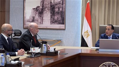 مدبولى يلتقي رئيس مجموعة 