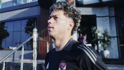 ملاقاة الهلال المرتقبة .. الأهلي يتجه إلى ملعب شيخا ولد بيديا في موريتانيا