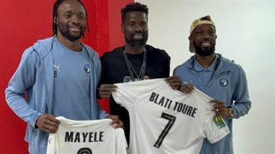 ايبويه يحصل على قميصي ثنائي بيراميدز بعد مباراة الجيش الملكي 