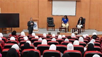 جامعة الغردقة تشهد افتتاح أولى دورات التربية الوطنية للإناث 