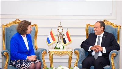 وزير الخارجية يستقبل نظيرته الهولندية على هامش مؤتمر عملية الخرطوم