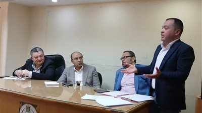 صحة الدقهلية تتابع تنفيذ معايير مكافحة العدوى والإجراءات الوقائية بالمستشفيات 