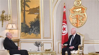 تونس والجزائر: تعزيز التنسيق والتعاون في ظل التحديات الإقليمية والدولية
