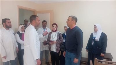 وكيل صحة البحيرة يتفقد مستشفى الأطفال التخصصي بأبوحمص 