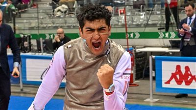 عبدالرحمن طلبة يتأهل لنصف نهائي بطولة العالم للسلاح ويضمن ميدالية عالمية لمصر