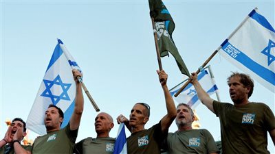 رسالة احتجاج من 1000 عسكري في سلاح الجو الإسرائيلي تهز المؤسسة العسكرية