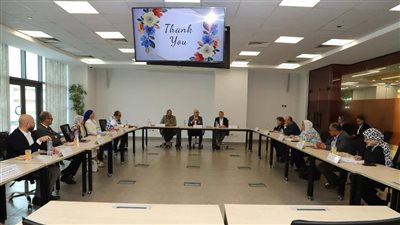 رئيس جامعة عين شمس يترأس اجتماع مجلس إدارة مركز ضمان الجودة 