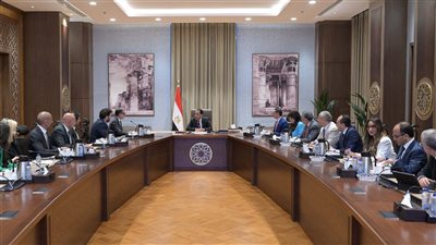 مدبولى يبحث مع رئيس أمازون العالمية فرص التوسع في السوق المصرية