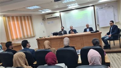 صحة البحيرة تناقش  تحسين جوده الخدمه المقدمه للمواطنين