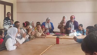  ورشة فنية وتصميم ماسكات لطلاب مدرسة التربية الفكرية فى الغرق بالفيوم 