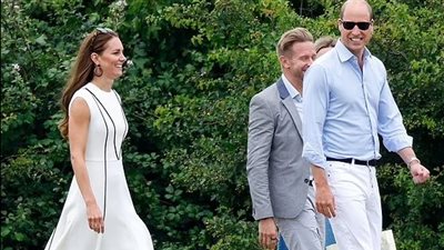 الأمير ويليام يحتفل بيوم الحيوانات الأليفة على طريقته الخاصة 