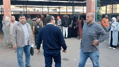 الأشموني: التصدي لأي محاولة لإحتكار المواد البترولية واستغلال المواطنين بمواقف سيارات الأجرة