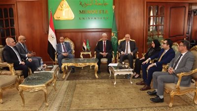رئيس جامعة المنوفية يستقبل وفد تنسيقية شباب الأحزاب