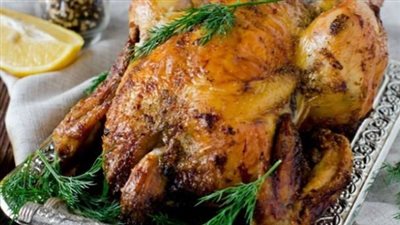 طريقة تحضير دجاج مشوي بالأعشاب والليمون