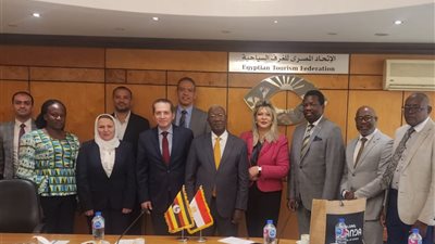 وزير سياحة أوغندا  يعرب عن رغبة بلاده في تعزيز التعاون الثنائي مع مصر في مجال السياحة