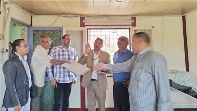 مدير تعليم نجع حمادي يتابع انتظام الدراسة والانضباط الإداري بالمدارس   