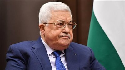  الرئيس الفلسطيني ونظيره الفرنسي يبحثان هاتفيًا آخر المستجدات في الأراضي الفلسطينية
