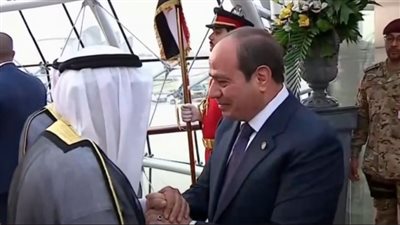 مراسم استقبال رسمية للرئيس السيسي لدى وصوله إلى الكويت (شاهد)