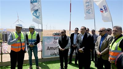 رئيس الوزراء يتفقد محطة 