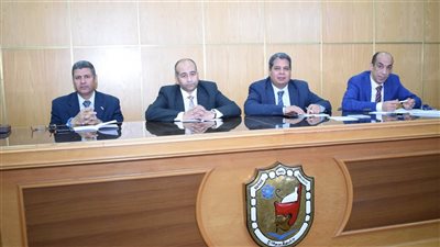 مناقشة أكثر من 30 ورقة عمل بالمؤتمر الدولي البيئي الثالث بجامعة سوهاج 