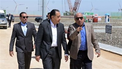 وزير الكهرباء: اعتماد اختيار المنتجين والمستهلكين الصناعيين لإنتاج واستهلاك الكهرباء