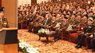 وزير الدفاع  يشهد مناقشة البحث الرئيسي لهيئة عمليات القوات المسلحة