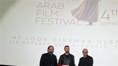 تكريم محمد كريم بمهرجان هوليوود للفيلم العربي بالولايات المتحدة..صور