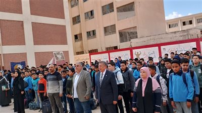 وكيل تعليم البحيرة يتفقد  مدرسة زغلول الإعدادية برشيد 