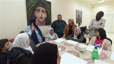 أسبوع ثقافي لتدريب الشباب على الحرف اليدوية بالأسمرات